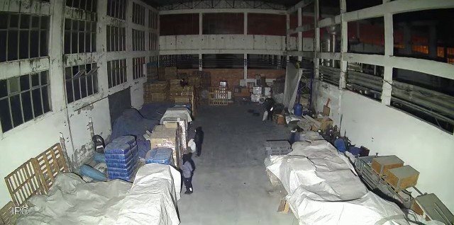 Kızılay Lojistik Merkezi’nden Hırsızlık Yapan 3 Kişi Tutuklandı