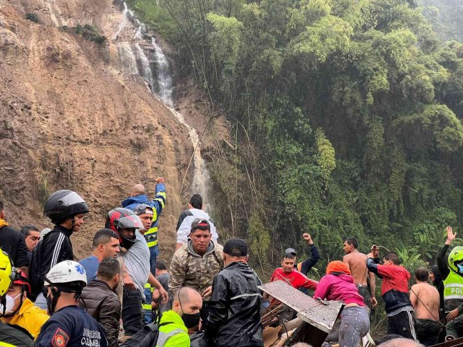 Kolombiya’da Toprak Kayması: 14 Ölü, 35 Yaralı