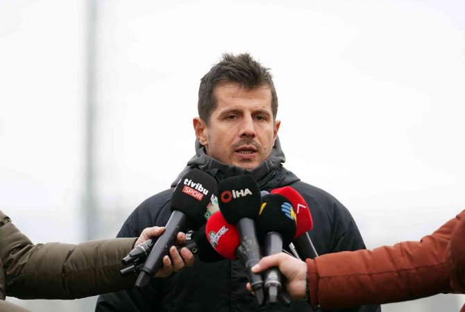 Emre Belözoğlu: “Rekabeti Arttıracak, Kaliteyi Yükseltecek Oyuncular”