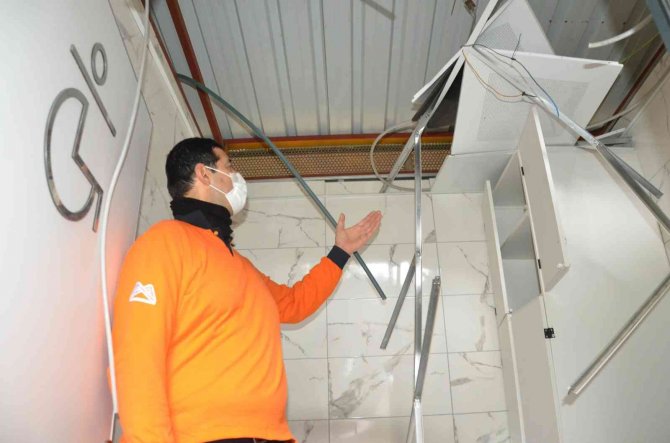 Mersin’deki Tuvaletlere Saldırılar Sürüyor