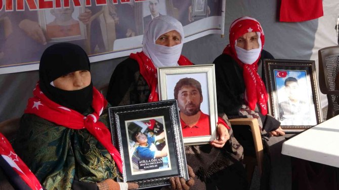 Muş’ta Ailelerin Evlat Nöbeti Dondurucu Soğukta Devam Ediyor