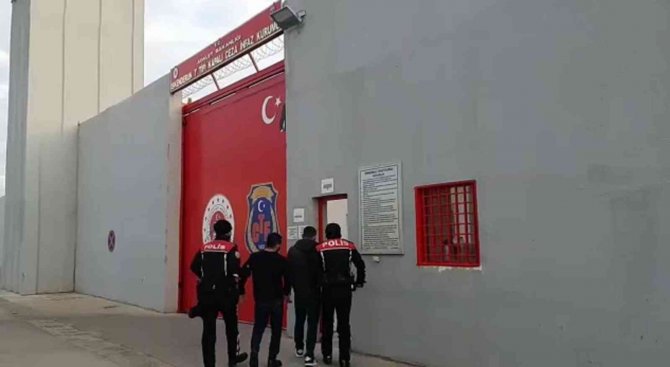 Hırsızlık Şüphelisi Joker Anahtarla Yakalandı