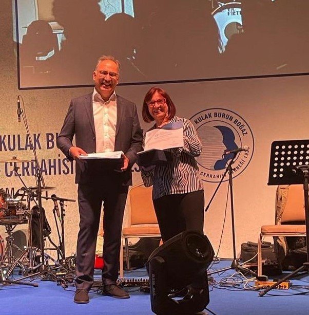 Paü Hastanesine Özgün Araştırmada Birincilik Ödülü