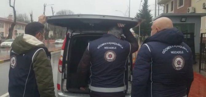 24 Yıl Hapis Cezası Bulunan Göçmen Kaçakçısı Sakarya’da Yakalandı
