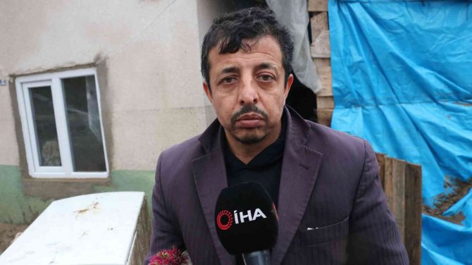 Selde Can Pazarı, Köpek Havlamasına Uyandılar Son Anda Kurtarıldılar