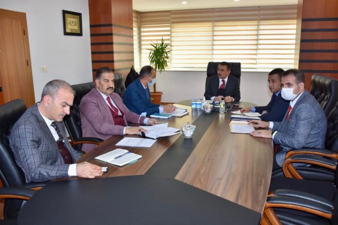 Siirt Valisi Hacıbektaşoğlu, Başkanlığında Yatırım Değerlendirme Toplantısı Yapıldı