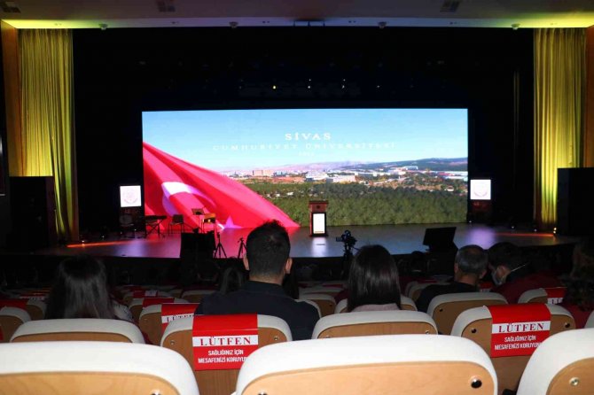 Cumhuriyet Üniversitesi 48 Yaşında