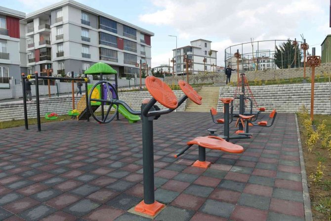 Üç Mahalleye Daha Spor Tesisleri Geliyor
