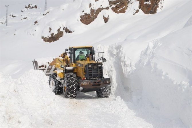 Tunceli’de 28 Köy Yolu Ulaşıma Kapandı