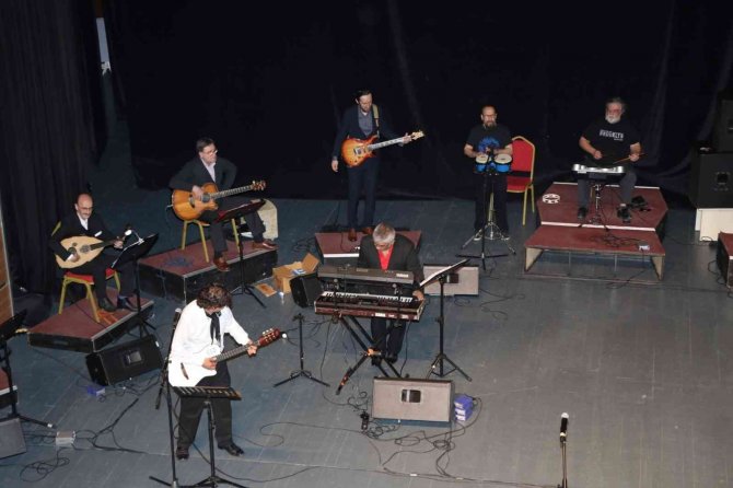 Gebze’de "Usta Çı’rock" Rüzgarı