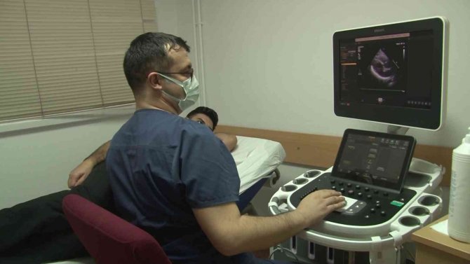 Uzmanlar, Dünya Sigarayı Bırakma Günü Kapsamında Vatandaşları Sigarayı Bırakmaya Davet Ediyor