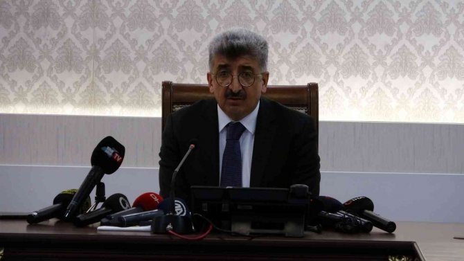 Van Valisi Bilmez: “2021 Yılında Bin 900 Organizatör Yakaladık”