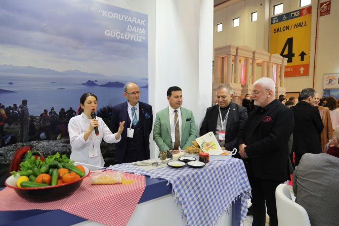 25’incisi Düzenlenen Emi̇tt’i̇n Gözdesi Bodrum Oldu