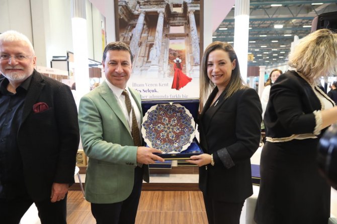 25’incisi Düzenlenen Emi̇tt’i̇n Gözdesi Bodrum Oldu