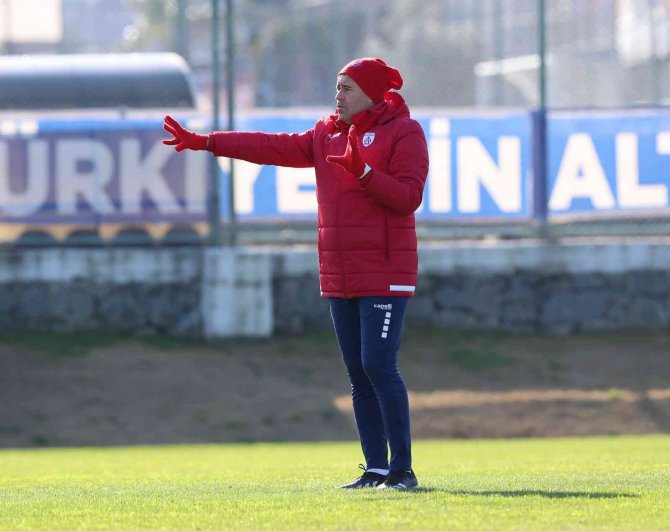 Altınordu, Çıkış Yapmak İstiyor