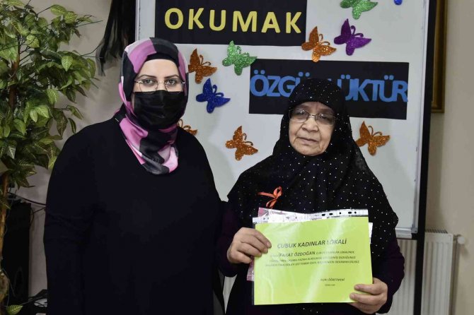 Başkentli Kadınlar Okumanın Yaşı Olmadığını Kanıtladı