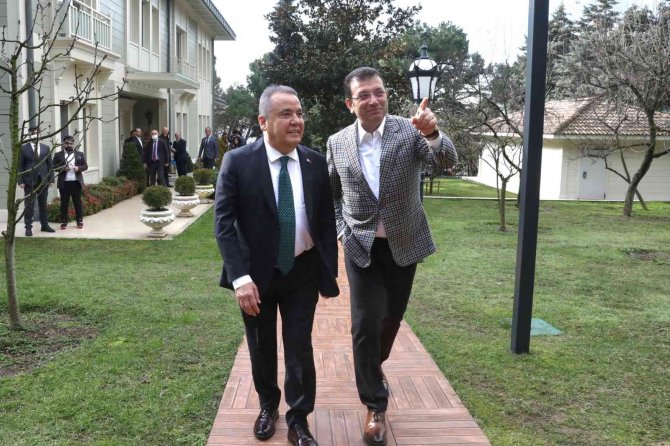 Başkan Böcek İ̇bb Başkanı İ̇mamoğlu İle Görüştü