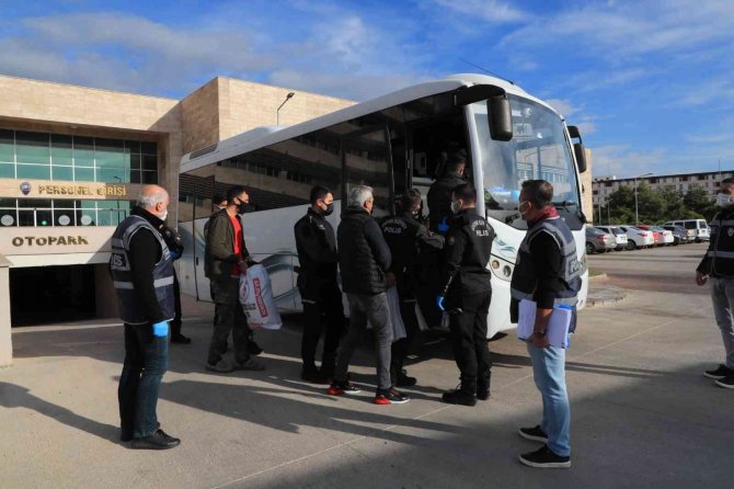 Antalya’da Eş Zamanlı Operasyonlarda 58 Aranan Şahıs Yakalandı