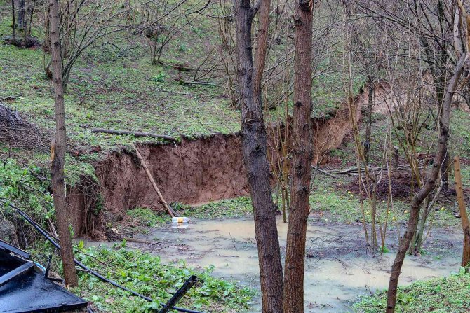 Ordu’da Heyelan Riski Taşıyan 14 Binanın Yıkımı Başladı