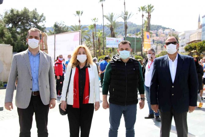 22. Alanya Atatürk Halk Koşusu Ve Yarı Maratonu İçin Geri Sayım