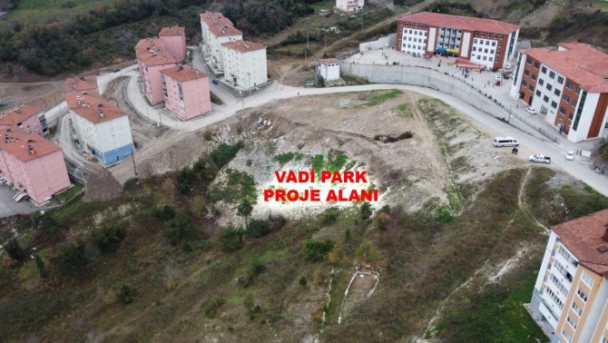 Başkan Tekin Tapu Sevincini Böyle Paylaştı: "21 Yıl Sonra Bizlere Nasip Oldu "