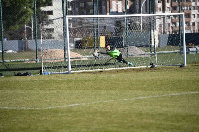 Bursaspor’da Samsunspor Maçı Hazırlıkları Tamamlandı