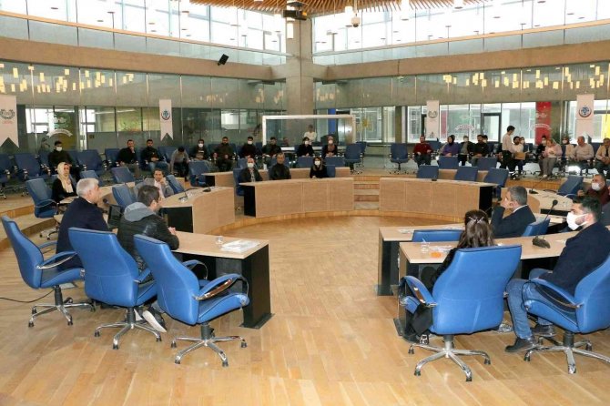 Yenişehir Belediyesi’nden Personele Teknoloji Ve Madde Bağımlılığı Semineri