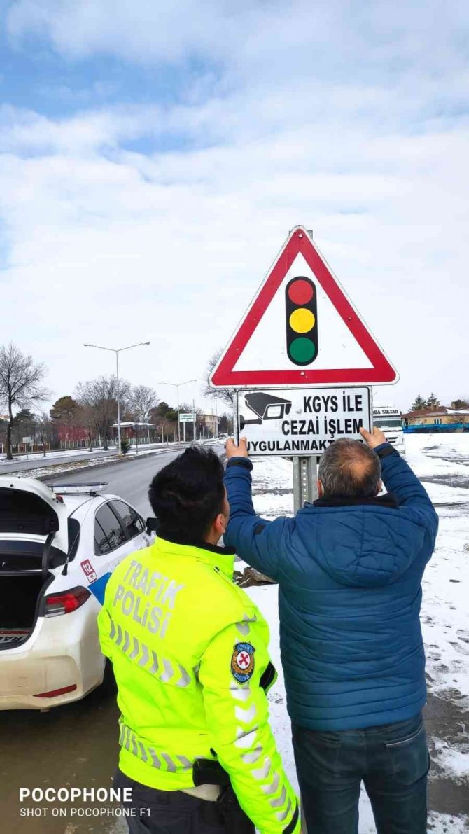 Erzincan’da 6 Farklı Bölgede Kgys Denetim Levhaları Yerleştirildi