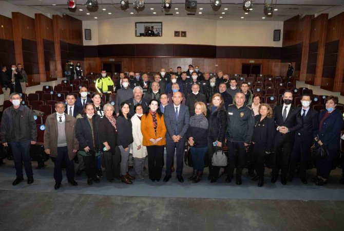 İ̇l Emniyet Müdürü Şahne, Konak Muhtarlarıyla Buluştu