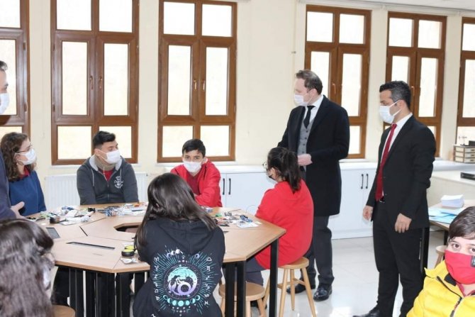 Robotik Kodlama Sınıflarına Teknolojik Donanım