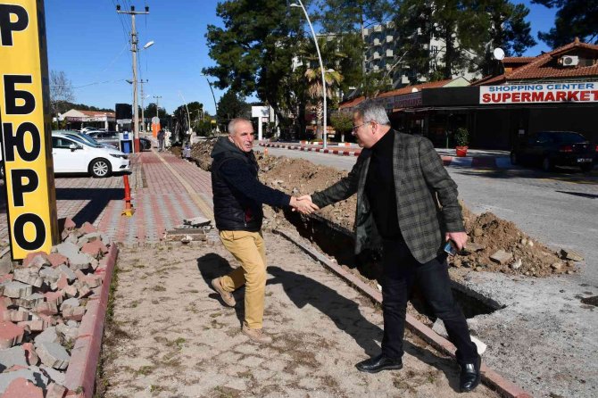 Kemer Belediyesi Başkan Vekili Fidan, Yol Yapım Çalışmalarını İnceledi