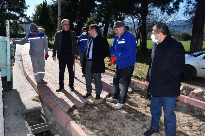 Kemer Belediyesi Başkan Vekili Fidan, Yol Yapım Çalışmalarını İnceledi