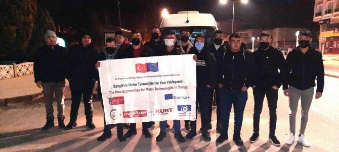 Sarıgöllü Çıraklar Almanya’da Kursa Katılacak