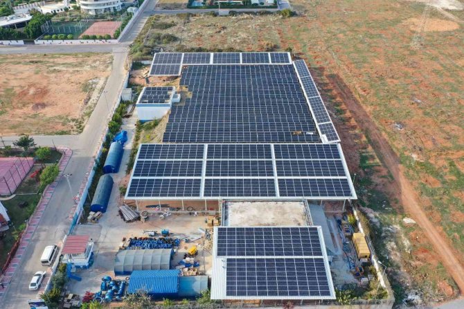 Mersin’de Çatı Tipi Güneş Enerji Santralleri Yaygınlaşıyor