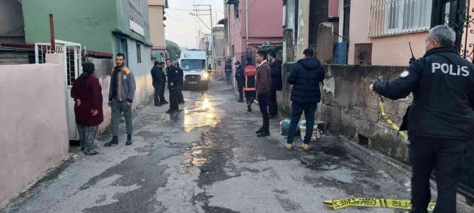 Tarsus’ta Evde Çıkan Yangında Yaşlı Adam Öldü