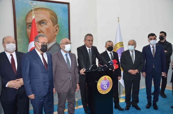 Bakan Özer: “Ordu’da 54 Okulun Depreme Karşı Güçlendirme Çalışması 2022 Yılı İçerisinde Bitecek”