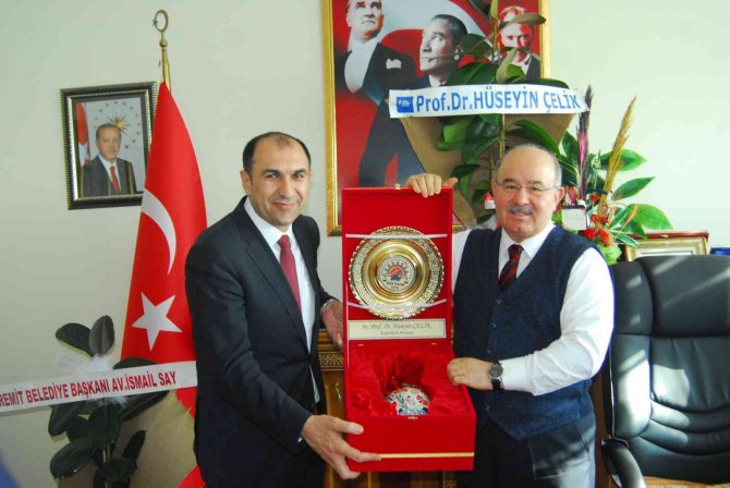 Prof. Dr. Hüseyin Çelik’ten Vanesob’a Ziyaret