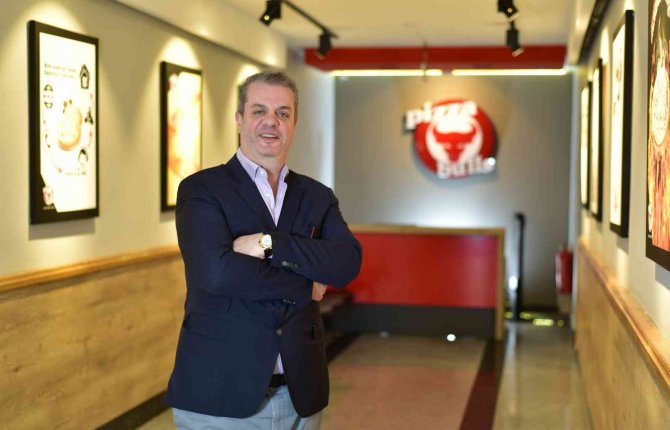 Dünya Pizza Günü’nde 99 Kişiye Ücretsiz Pizza