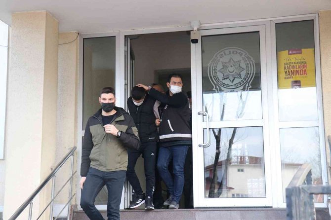 19 Yaşındaki Kadının Şüpheli Ölümünde Dini Nikahlı Eşi Tutuklandı