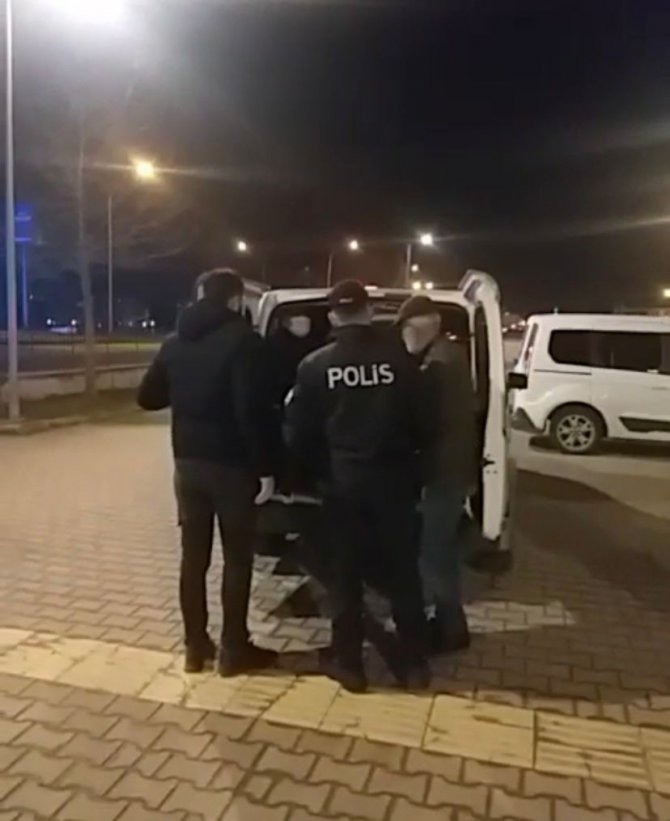 Haklarında Çok Sayıda Aranma Kararı Vardı Yakalandılar