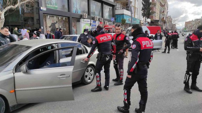 Şanlıurfa’da Asayiş Uygulamasında 25 Gözaltı
