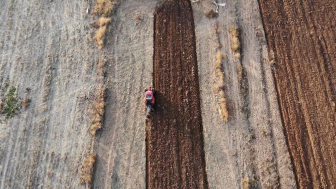 Başvuran Alıyor, Çiftçilere Yüzde 50 Hibeli Tarım Desteği