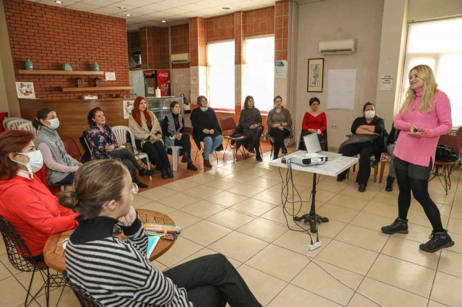 Bucalı Kadınlar Yeteneklerini Keşfetti