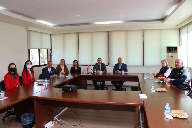 Toros Üniversitesi İle Akdeniz Belediyesi Arasında İşbirliği Protokolü