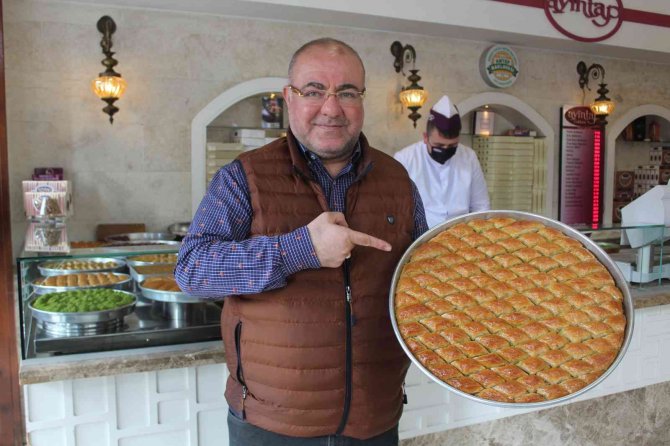 Gaziantepli Baklava Ustalarından Yunanistan’a Baklava Tepkisi