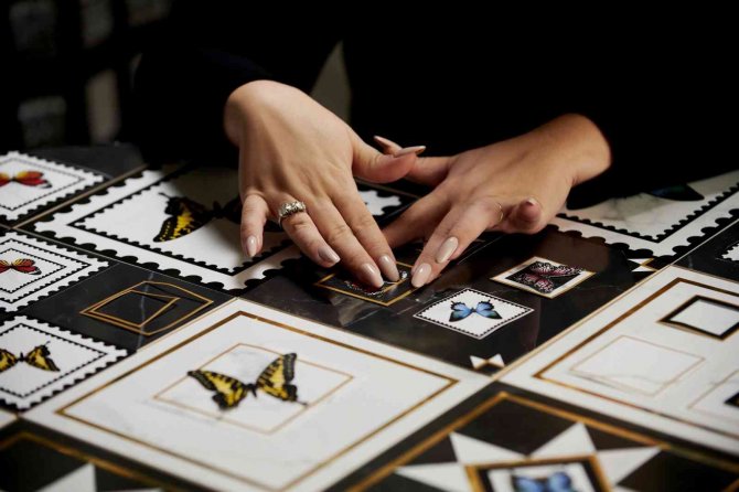 Mary Katrantzou İmzalı Yeni Karo Koleksiyonu Duvar Ve Zeminlerde