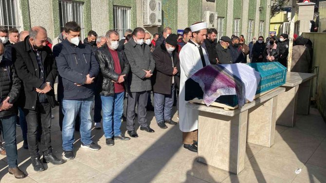 15 Yaşındaki Yağmur Son Yolculuğuna Uğurlandı