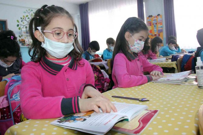 Vali Amcaları Onlara Böyle Örnek Oldu