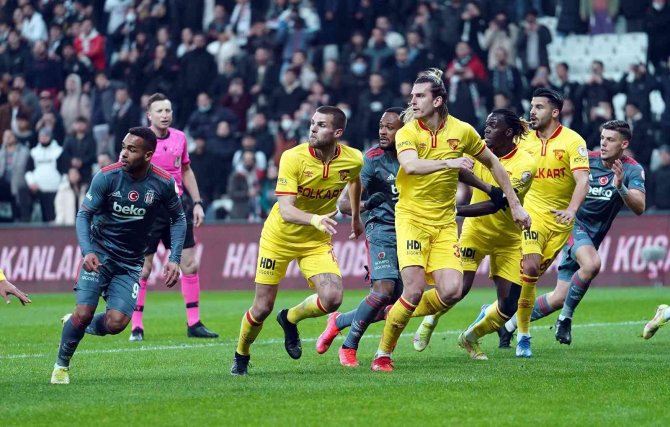 Ziraat Türkiye Kupası: Beşiktaş: 0 - Göztepe: 0 (İ̇lk Yarı)