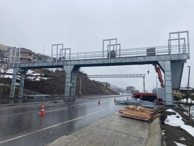 Ören Mahallesi’ne Üst Geçit Yapımı Tamamlandı